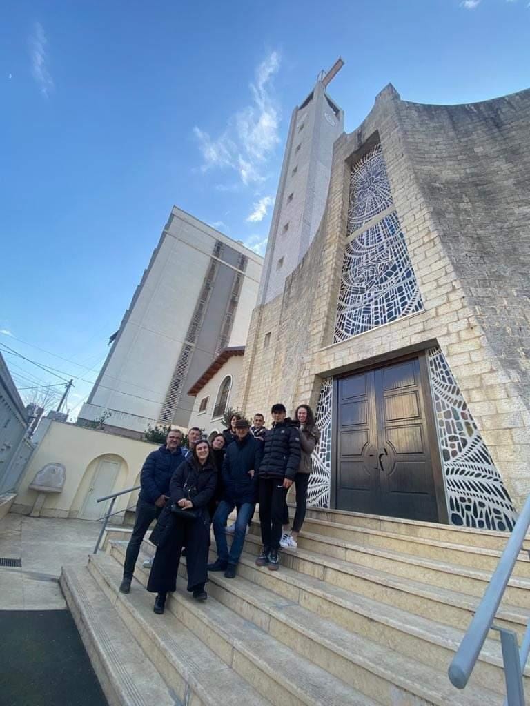 La comunità Casa della Pace si è incontrata alla parrocchia di Sant'Antonio di Tirana