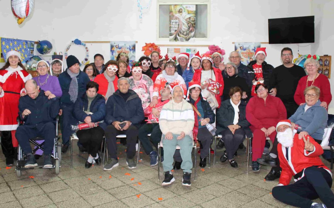 Gli Angeli di Natale, Dio è tra noi